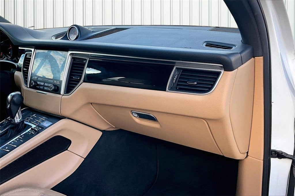 2018 Porsche Macan 4DR SUV AWD