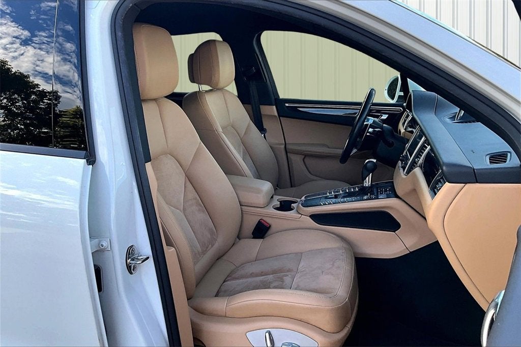 2018 Porsche Macan 4DR SUV AWD