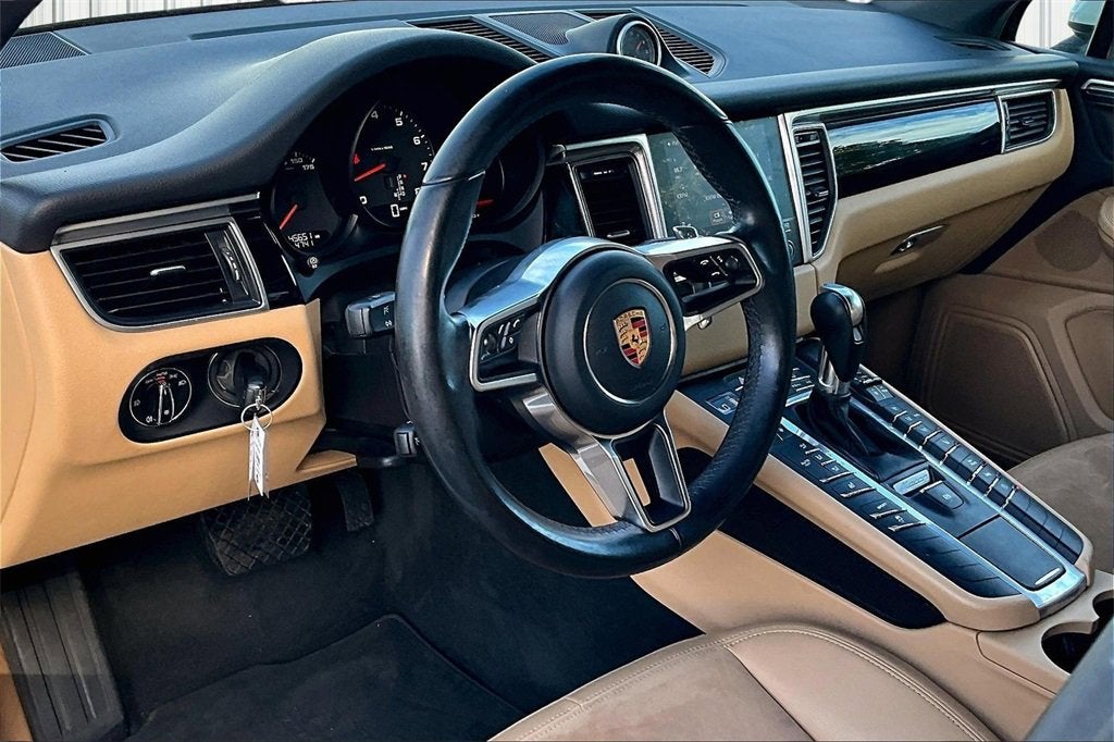 2018 Porsche Macan 4DR SUV AWD