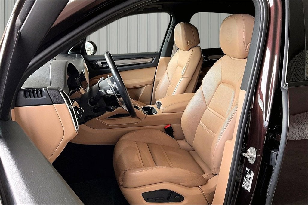 2023 Porsche Cayenne S