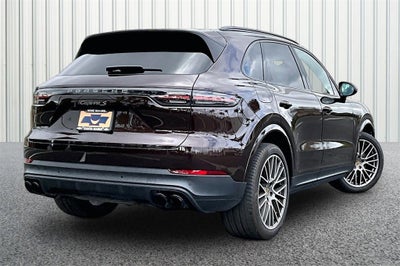 2023 Porsche Cayenne S