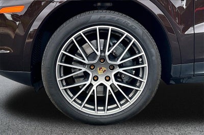 2023 Porsche Cayenne S